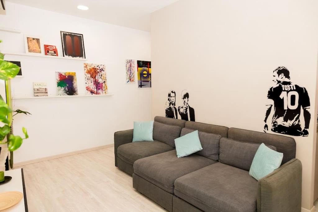 Raphi's Flat In Trastevere - The Heart Of * Roma