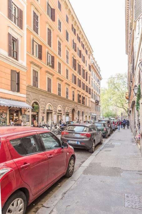 Raphi's Flat In Trastevere - The Heart Of Appartamento *